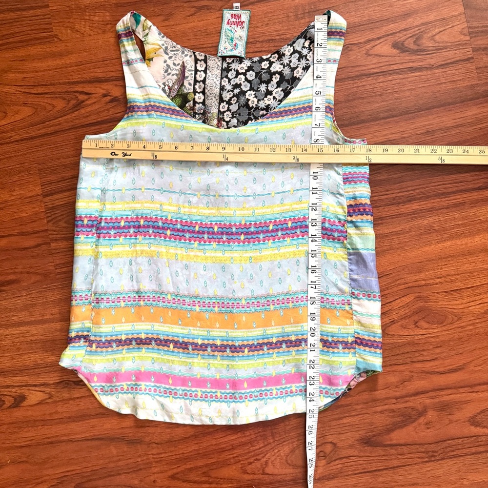 💖 Johnny Was Floral Print Reversible Tank - Picture 12 of 12